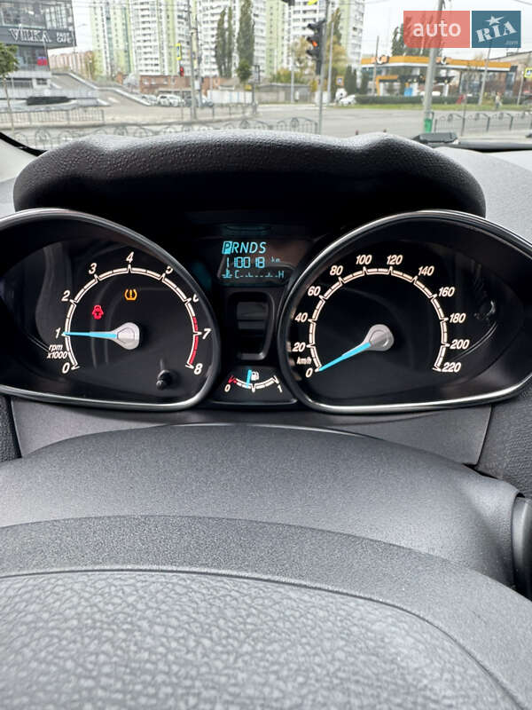 Хетчбек Ford Fiesta 2016 в Харкові