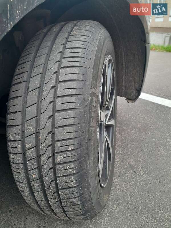 Хетчбек Ford Fiesta 2008 в Черкасах