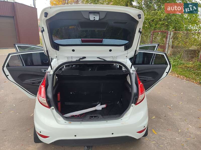 Хетчбек Ford Fiesta 2013 в Києві фото 15 Хетчбек Ford Fiesta 2013 в Києві
