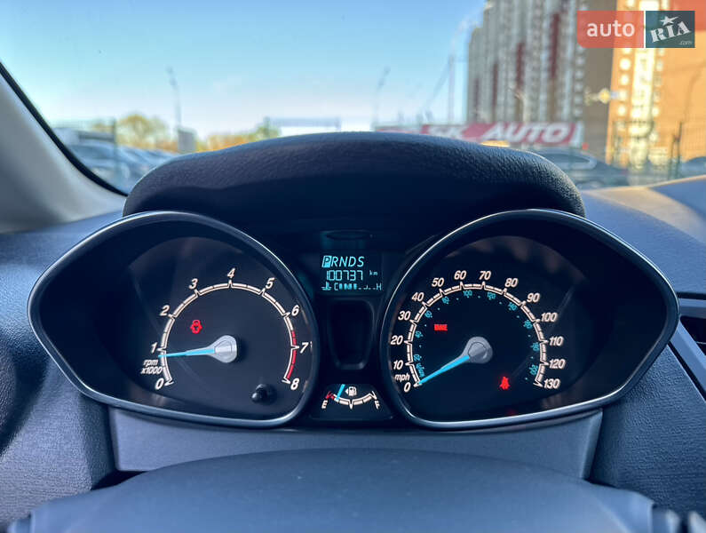 Хэтчбек Ford Fiesta 2018 в Киеве фото 40 Хэтчбек Ford Fiesta 2018 в Киеве