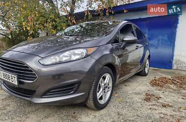 Седан Ford Fiesta 2016 в Киеве Седан Ford Fiesta 2016 в Киеве
