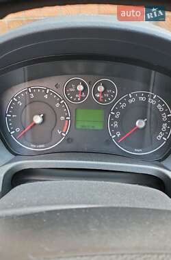 Хэтчбек Ford Fiesta 2008 в Ровно