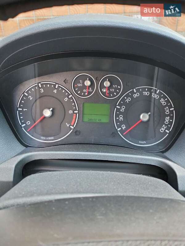 Хетчбек Ford Fiesta 2008 в Рівному фото 3 Хетчбек Ford Fiesta 2008 в Рівному