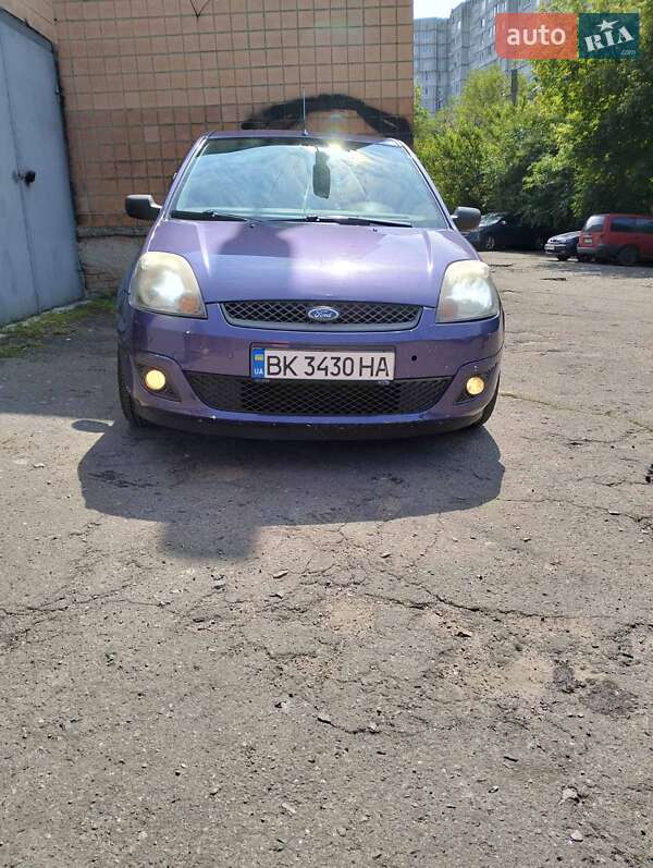 Хетчбек Ford Fiesta 2008 в Рівному фото 9 Хетчбек Ford Fiesta 2008 в Рівному