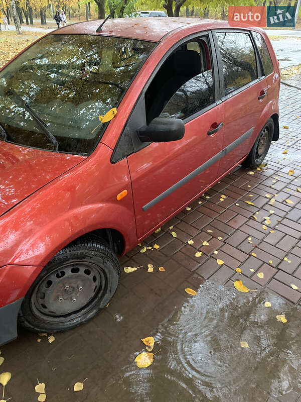 Хетчбек Ford Fiesta 2006 в Запоріжжі фото 6 Хетчбек Ford Fiesta 2006 в Запоріжжі