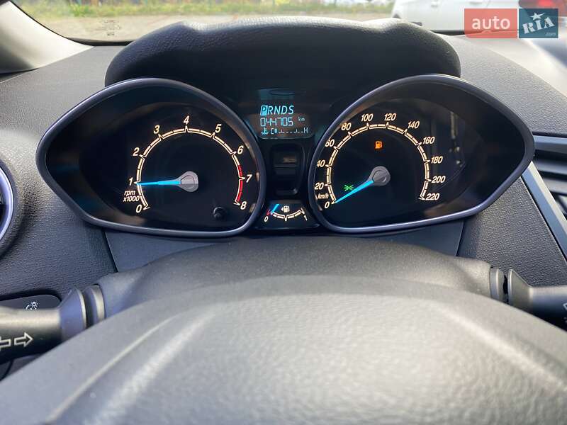 Хэтчбек Ford Fiesta 2015 в Ровно фото 15 Хэтчбек Ford Fiesta 2015 в Ровно