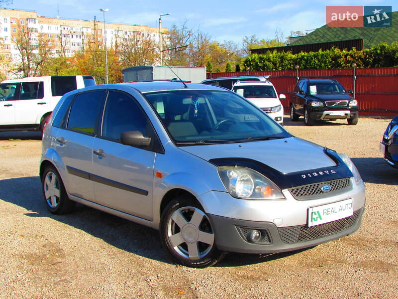 Хэтчбек Ford Fiesta 2008 в Кропивницком фото 4 Хэтчбек Ford Fiesta 2008 в Кропивницком