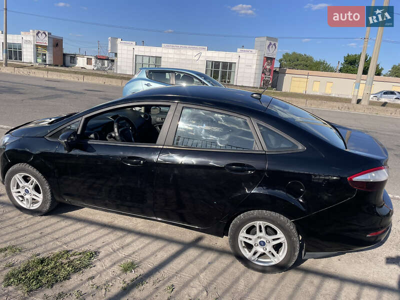 Седан Ford Fiesta 2018 в Каменском фото 6 Седан Ford Fiesta 2018 в Каменском