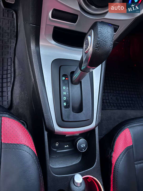 Седан Ford Fiesta 2015 в Житомирі фото 13 Седан Ford Fiesta 2015 в Житомирі