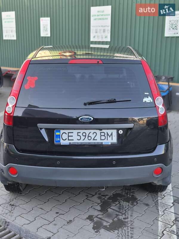 Хетчбек Ford Fiesta 2008 в Чернівцях фото 3 Хетчбек Ford Fiesta 2008 в Чернівцях