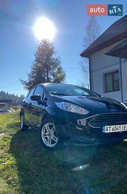 Седан Ford Fiesta 2018 в Івано-Франківську