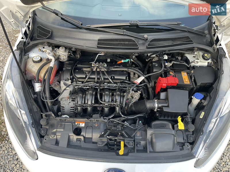 Хэтчбек Ford Fiesta 2016 в Ивано-Франковске фото 31 Хэтчбек Ford Fiesta 2016 в Ивано-Франковске