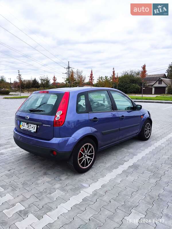 Хетчбек Ford Fiesta 2008 в Ірпені