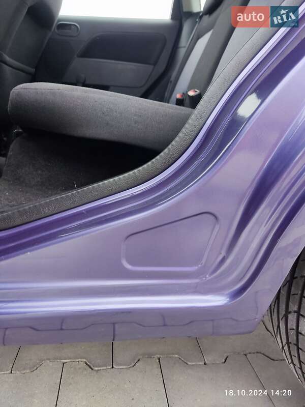 Хетчбек Ford Fiesta 2008 в Ірпені