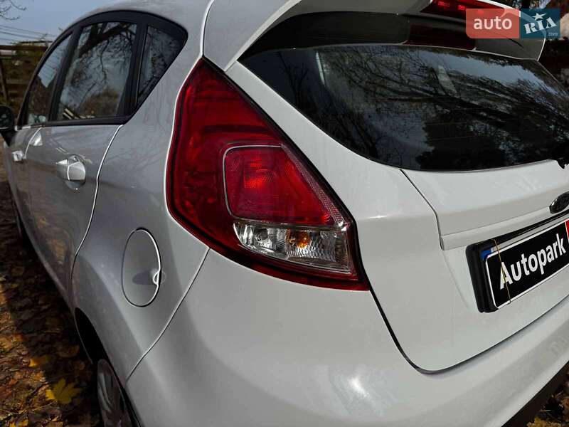 Хэтчбек Ford Fiesta 2017 в Киеве фото 9 Хэтчбек Ford Fiesta 2017 в Киеве