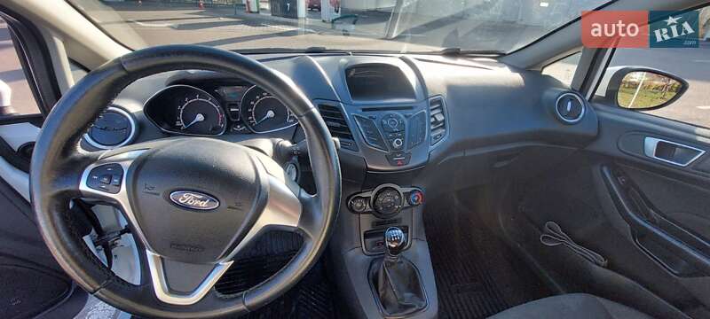 Хетчбек Ford Fiesta 2017 в Броварах