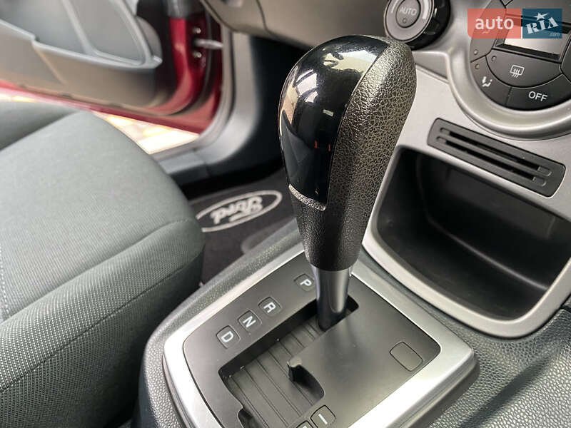 Хэтчбек Ford Fiesta 2011 в Одессе фото 64 Хэтчбек Ford Fiesta 2011 в Одессе