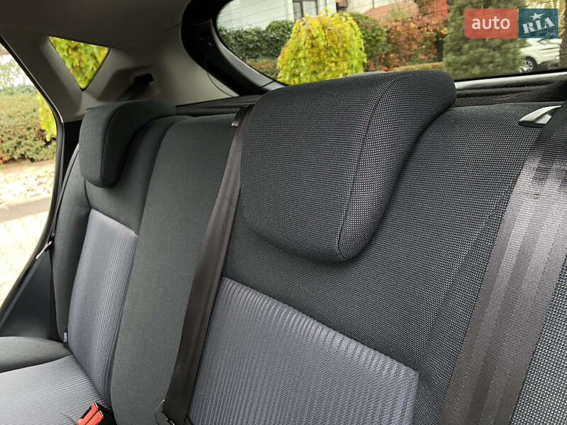 Хэтчбек Ford Fiesta 2011 в Одессе фото 70 Хэтчбек Ford Fiesta 2011 в Одессе