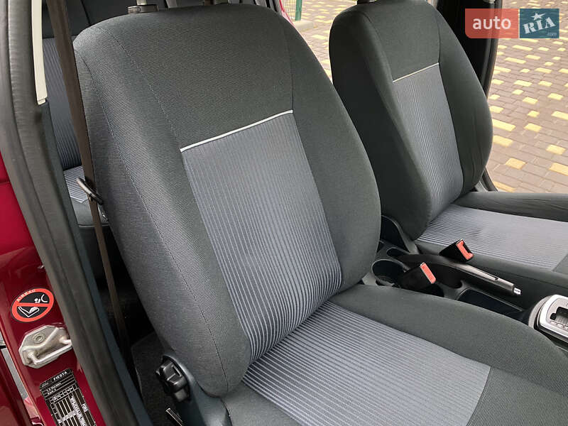 Хэтчбек Ford Fiesta 2011 в Одессе фото 77 Хэтчбек Ford Fiesta 2011 в Одессе