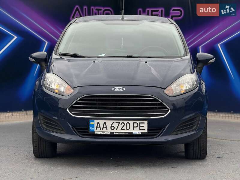 Хэтчбек Ford Fiesta 2015 в Запорожье