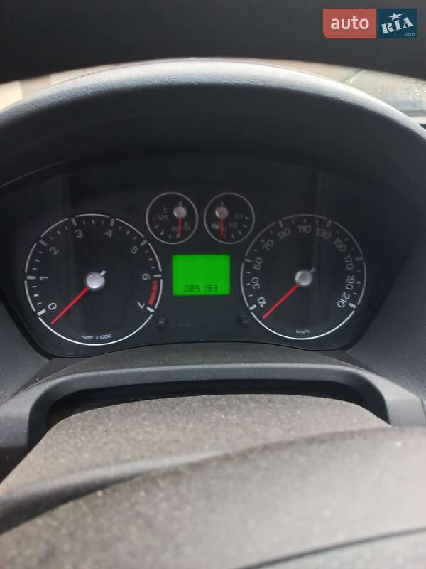 Хэтчбек Ford Fiesta 2006 в Черкассах фото 6 Хэтчбек Ford Fiesta 2006 в Черкассах