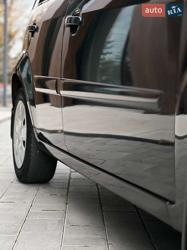 Хетчбек Ford Fiesta 2008 в Луцьку фото 8 Хетчбек Ford Fiesta 2008 в Луцьку