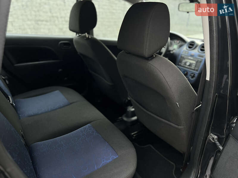 Хетчбек Ford Fiesta 2008 в Луцьку фото 53 Хетчбек Ford Fiesta 2008 в Луцьку