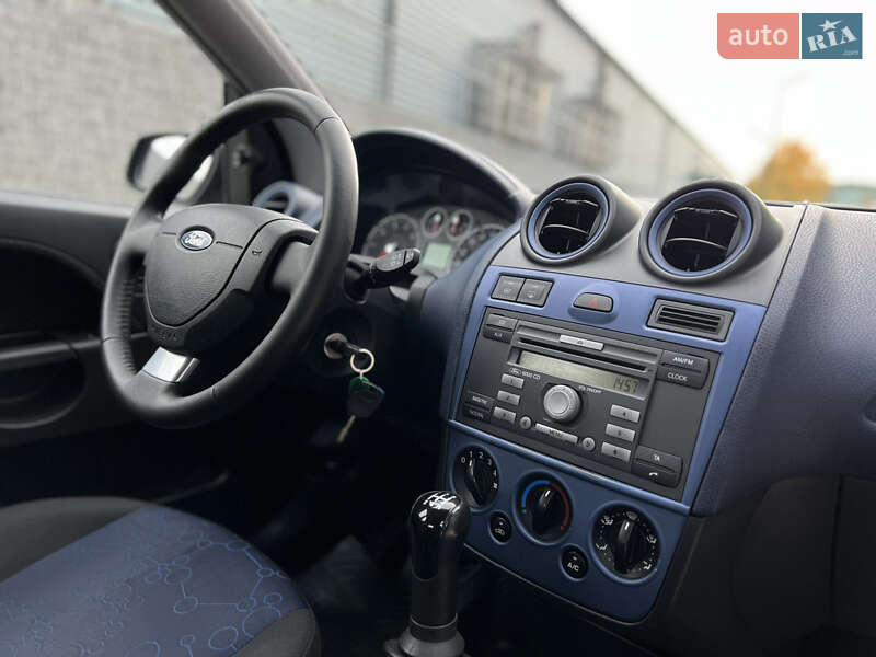Хетчбек Ford Fiesta 2008 в Луцьку фото 52 Хетчбек Ford Fiesta 2008 в Луцьку