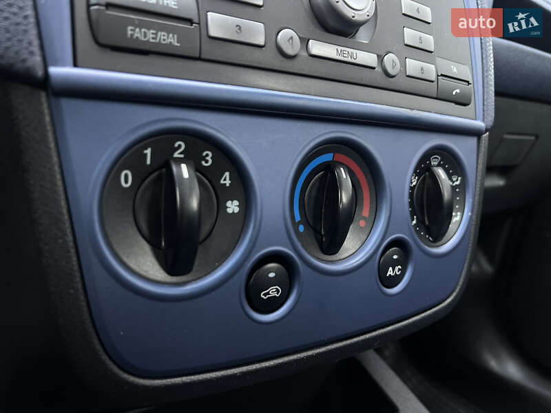 Хетчбек Ford Fiesta 2008 в Луцьку фото 63 Хетчбек Ford Fiesta 2008 в Луцьку