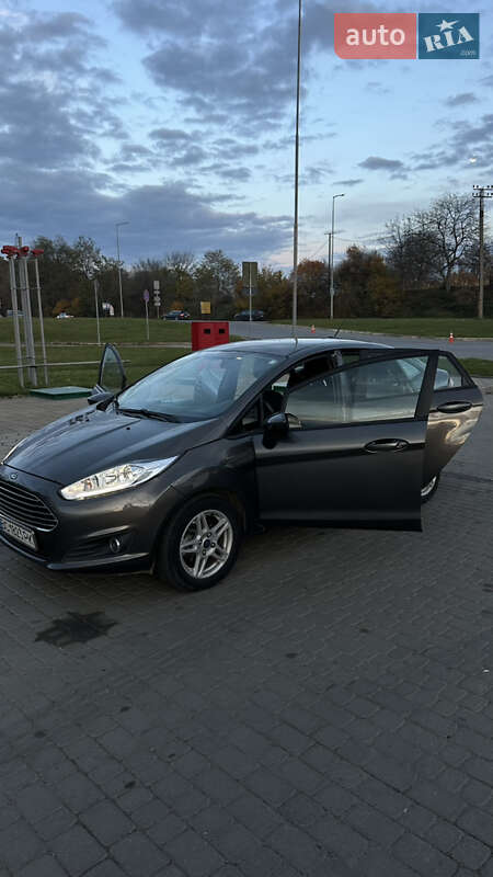 Седан Ford Fiesta 2017 в Львове фото 2 Седан Ford Fiesta 2017 в Львове