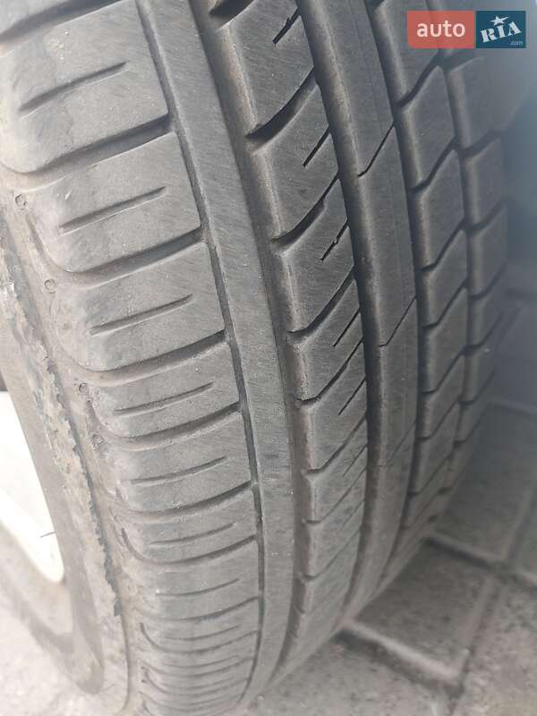 Хэтчбек Ford Fiesta 2007 в Золотоноше