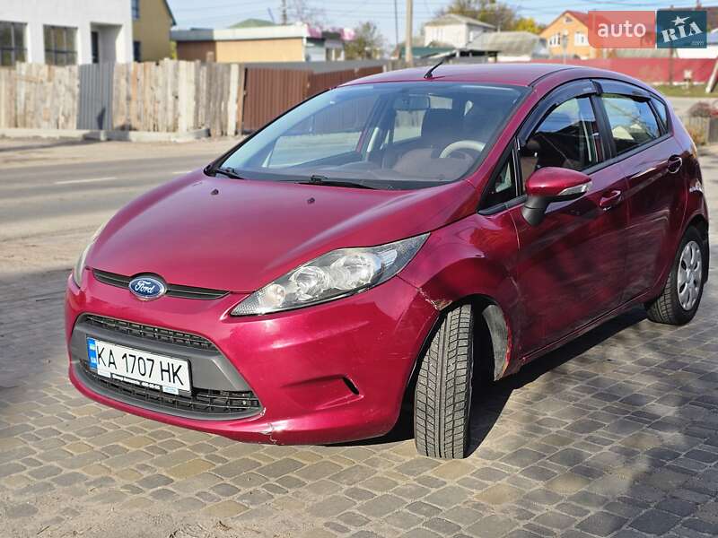 Хетчбек Ford Fiesta 2010 в Києві фото 4 Хетчбек Ford Fiesta 2010 в Києві