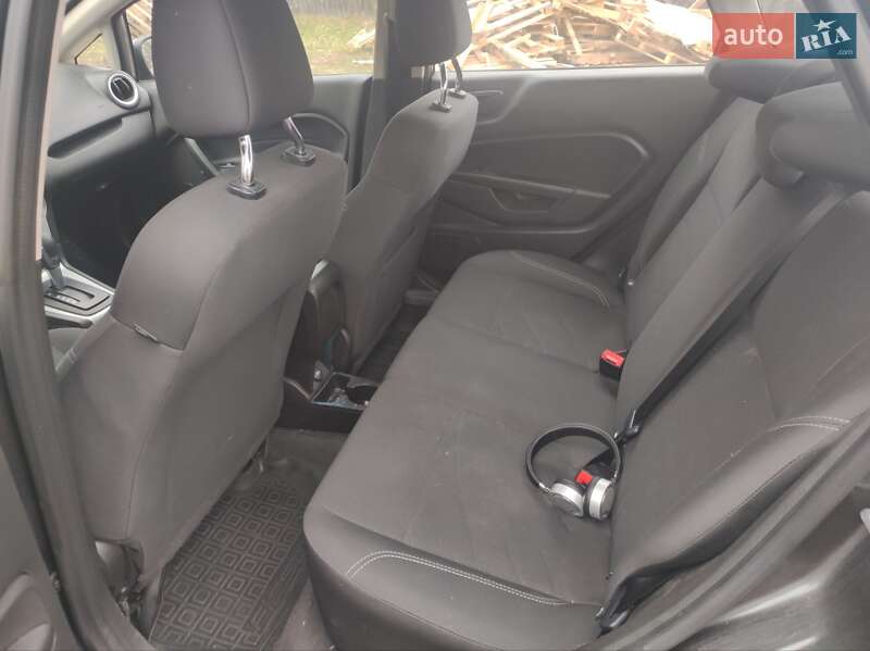 Седан Ford Fiesta 2018 в Киеве фото 3 Седан Ford Fiesta 2018 в Киеве