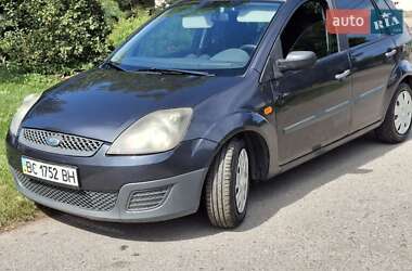 Хэтчбек Ford Fiesta 2007 в Городке