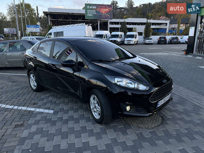 Седан Ford Fiesta 2019 в Черновцах фото 2 Седан Ford Fiesta 2019 в Черновцах
