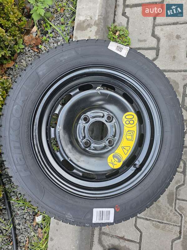 Хэтчбек Ford Fiesta 2015 в Ирпене