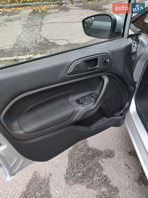 Хетчбек Ford Fiesta 2018 в Житомирі