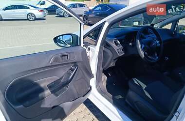 Хэтчбек Ford Fiesta 2013 в Киеве