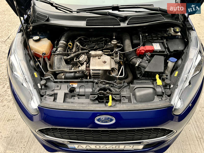 Хэтчбек Ford Fiesta 2016 в Киеве фото 30 Хэтчбек Ford Fiesta 2016 в Киеве