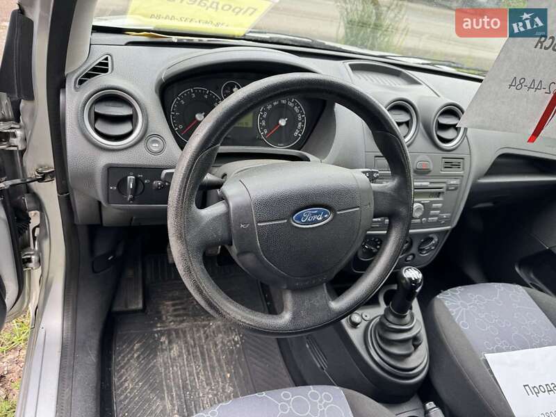 Хэтчбек Ford Fiesta 2008 в Иршаве фото 7 Хэтчбек Ford Fiesta 2008 в Иршаве