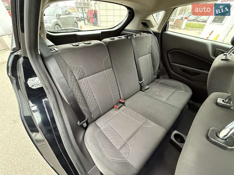 Хэтчбек Ford Fiesta 2018 в Киеве