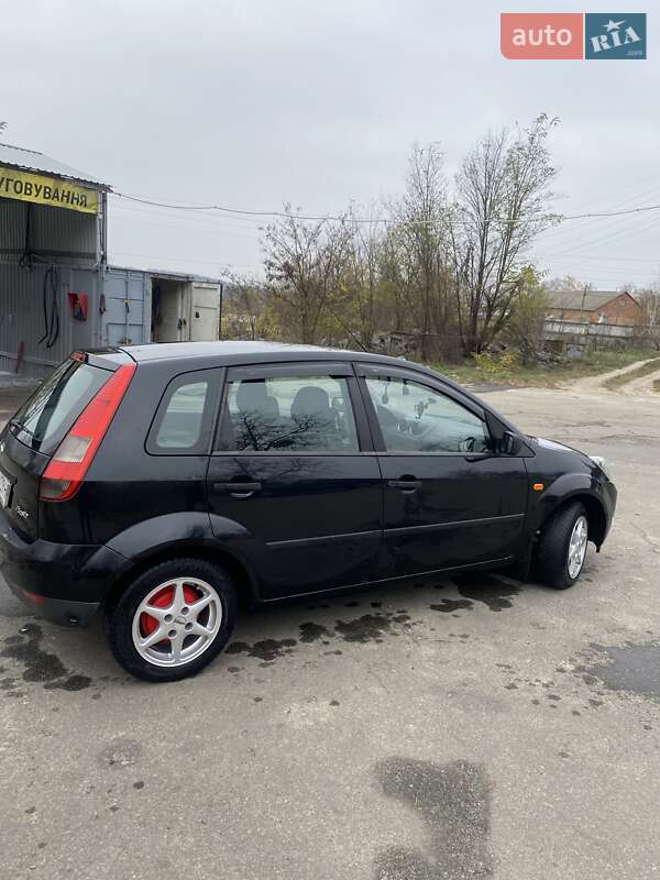 Хетчбек Ford Fiesta 2002 в Звенигородці