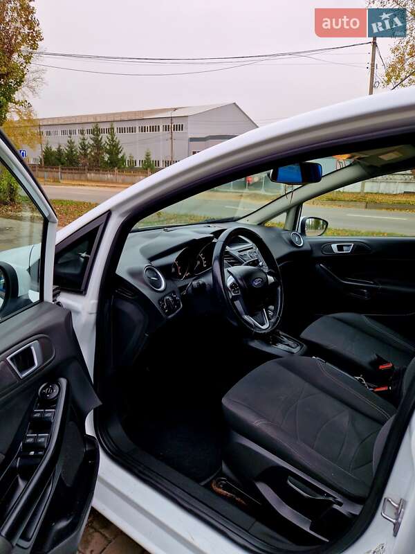 Хетчбек Ford Fiesta 2015 в Броварах фото 3 Хетчбек Ford Fiesta 2015 в Броварах