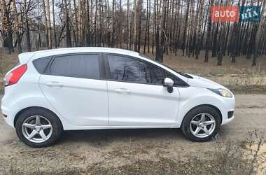 Хэтчбек Ford Fiesta 2013 в Полтаве