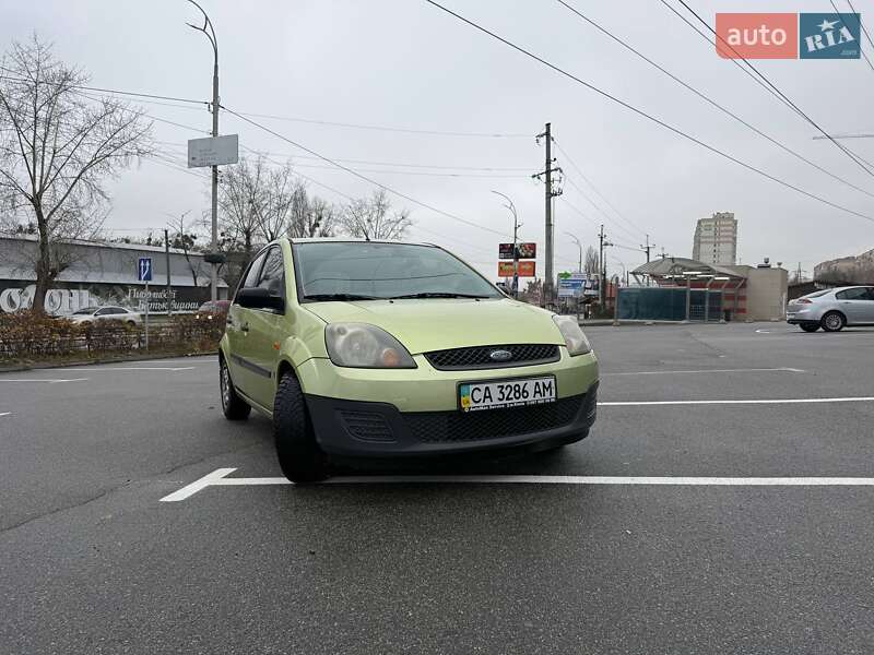 Хетчбек Ford Fiesta 2007 в Вишгороді