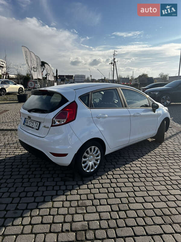 Хетчбек Ford Fiesta 2017 в Ужгороді фото 11 Хетчбек Ford Fiesta 2017 в Ужгороді