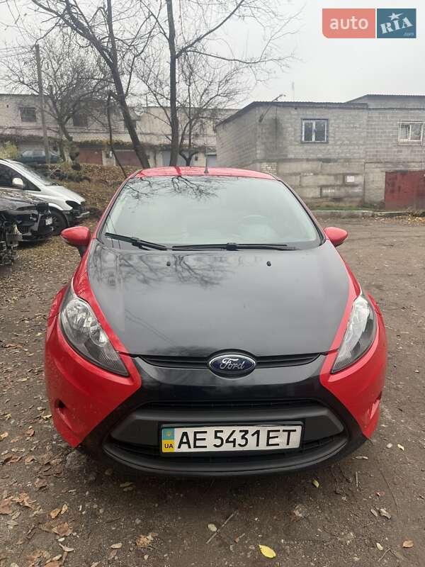 Хэтчбек Ford Fiesta 2011 в Днепре