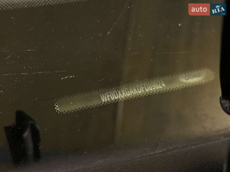 Хэтчбек Ford Fiesta 2015 в Днепре