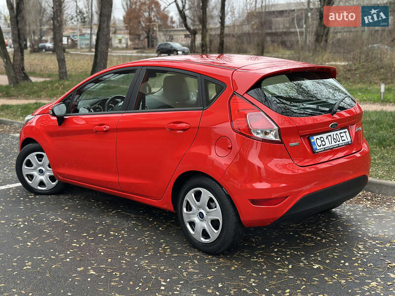 Хэтчбек Ford Fiesta 2016 в Чернигове фото 7 Хэтчбек Ford Fiesta 2016 в Чернигове