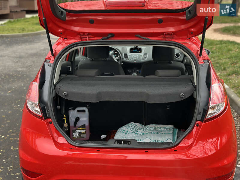 Хэтчбек Ford Fiesta 2016 в Чернигове фото 20 Хэтчбек Ford Fiesta 2016 в Чернигове